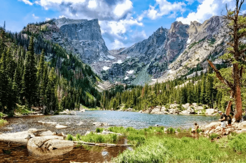 A Lodge Near Rocky Mountain National Park | Stay at Crags Lodge